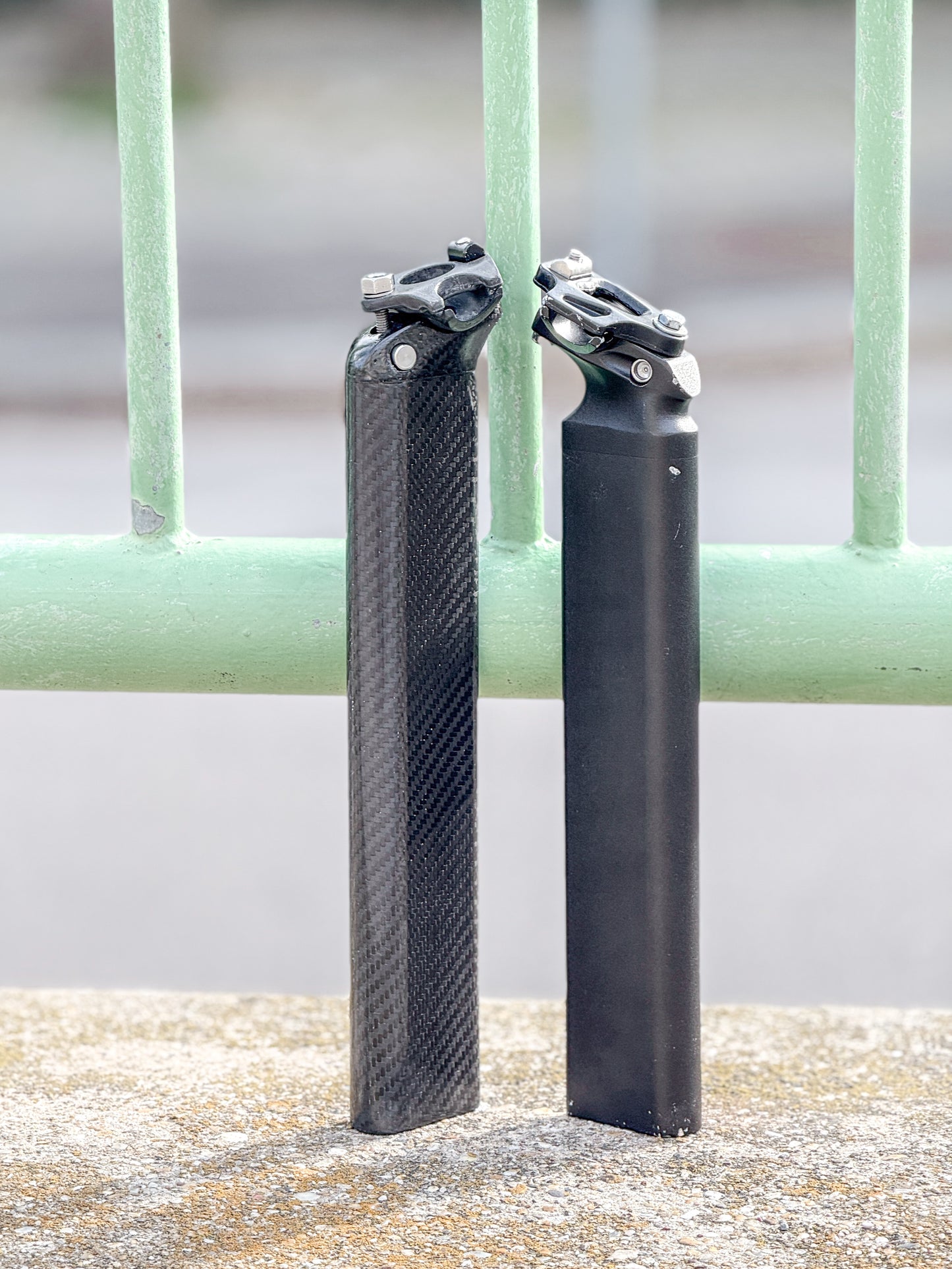 Carbon seatpost pre-order