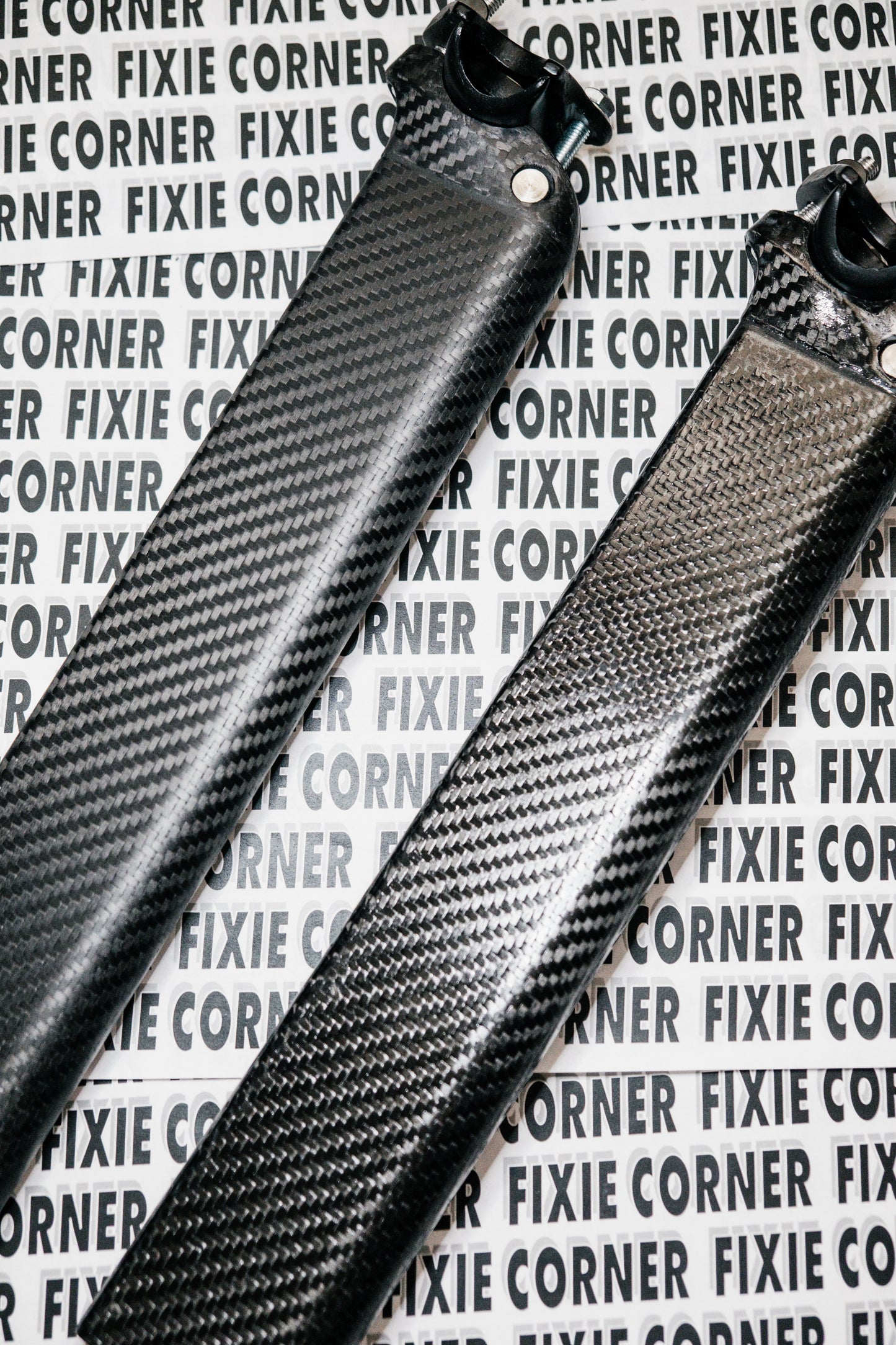Carbon seatpost pre-order