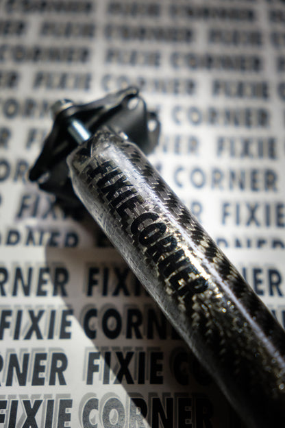 Carbon seatpost pre-order